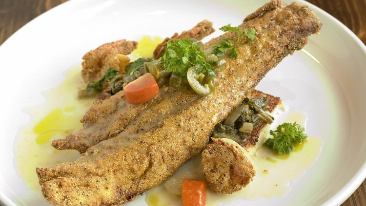 fried catfish plate with veggies