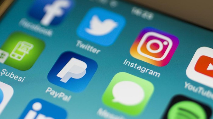 Tagar #BlokirKominfo Sempat Trending: PayPal Diblokir Sulitkan Pekerja Kreatif untuk Berkarya