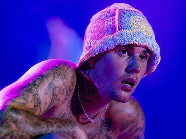 Lirik Lagu E.T.A. - Justin Bieber
