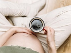 Bolehkah Ibu Hamil Minum Kopi? Ini 5 Aturan yang Harus Diperhatikan