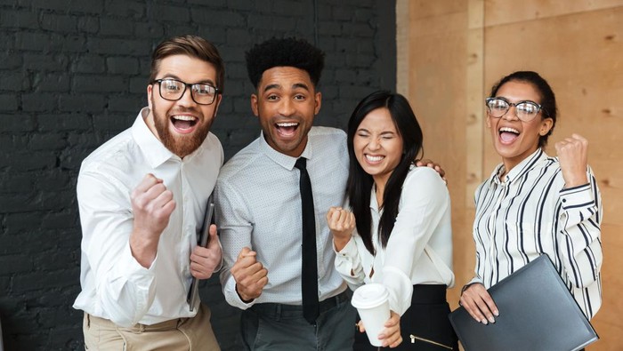 Antara Kerja Mengikuti Passion atau Realistis Membangun Karier yang Ada di Depan Mata, Mana yang Harus Dipilih?