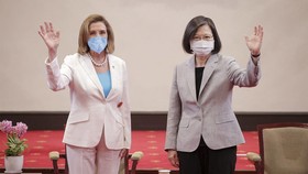 China Sanksi Pelosi karena Nekat Kunjungi Taiwan