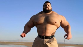 Hulk Iran: Dituduh Tubuh Palsu hingga Siap Melawan ISIS