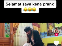 Selebgram Ungkap Ritual Gus Samsudin, Dimandikan Ibu-Mandi Jam 12 Malam