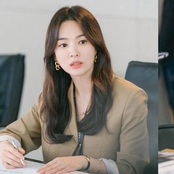 img-title Disebut 'Ratu Sold-Out', 5 Barang Ini Langsung Terjual Habis Usai Dipakai Song Hye Kyo! Apa Saja?
