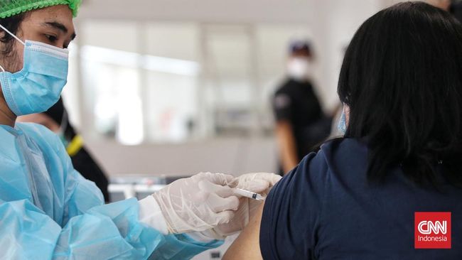 Kemenkes mengatakan persediaan vaksin Covid-19 di Bali dan Daerah Istimewa Yogyakarta mulai menipis dalam beberapa hari terakhir.
