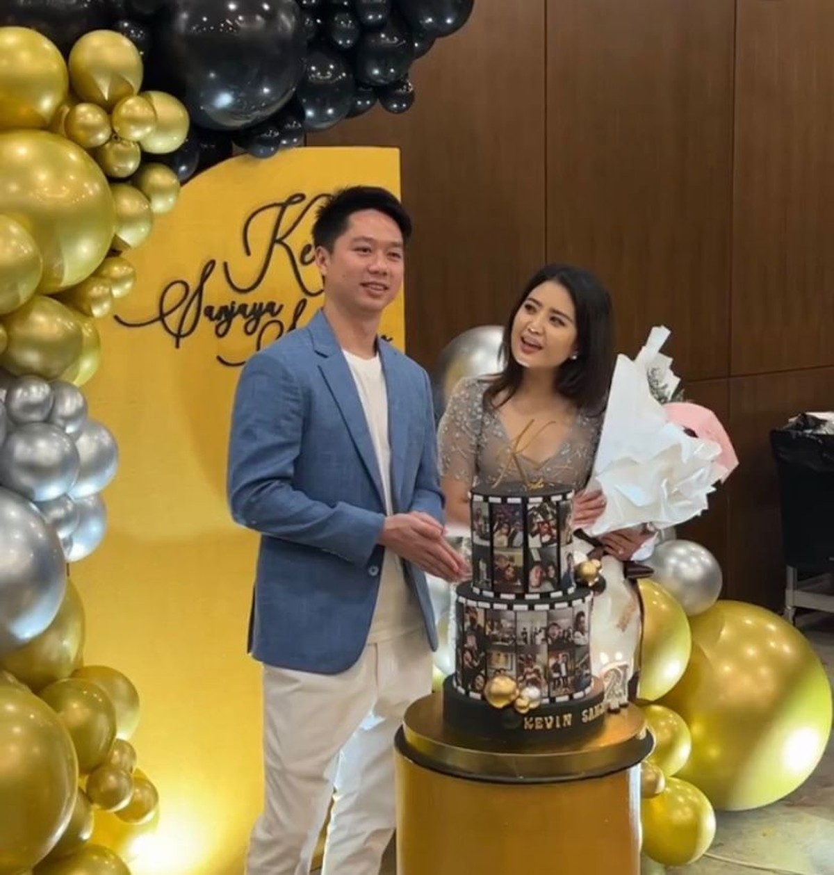 Valencia Tanoe dan Kevin Sanjaya