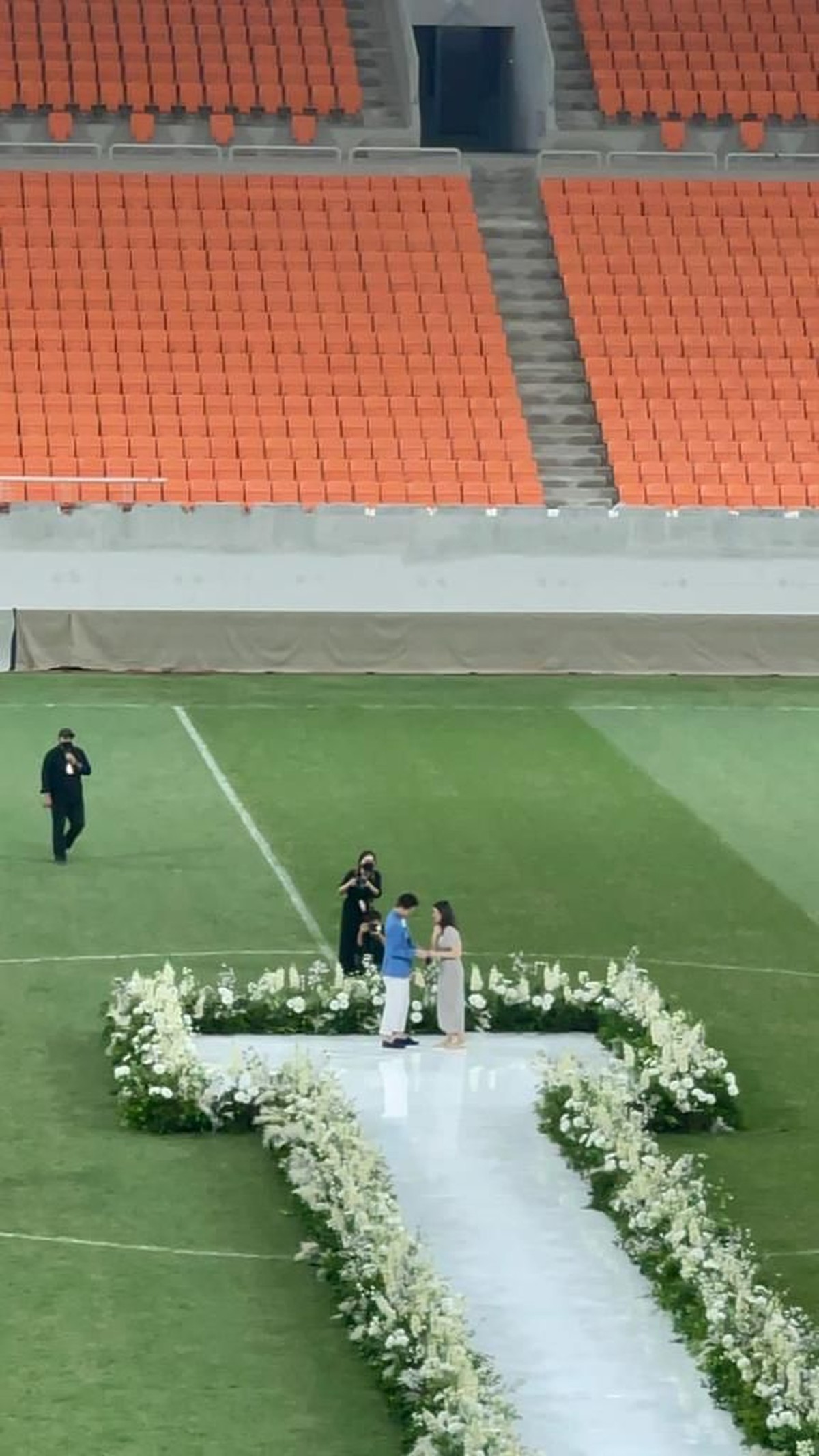 Valencia Tanoe dan Kevin Sanjaya