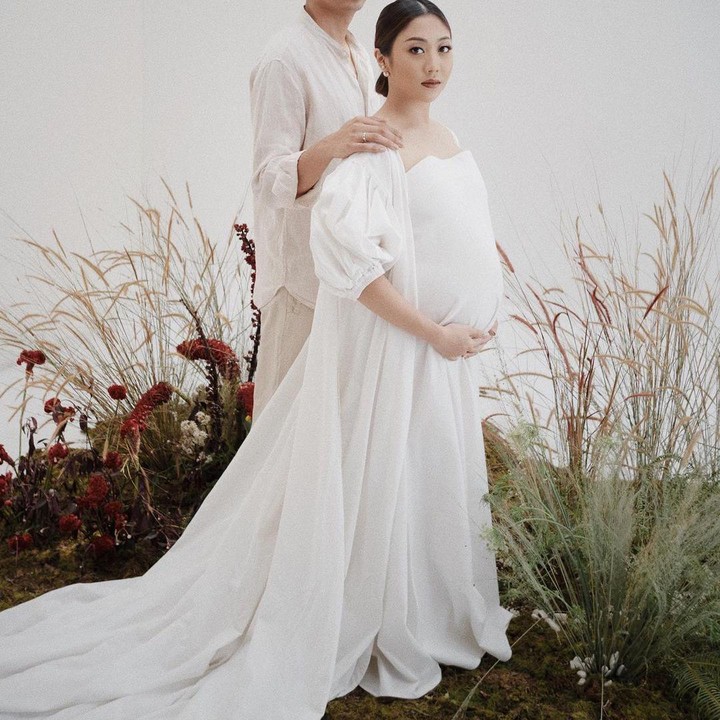 <p>Winona menikah dengan Galih Bhagaskara pada November 2021, lho Bunda. Keduanya sudah sering membagikan momen bersama sejak pacaran. (Foto: Instagram @nonawilly16)</p>