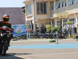 Out of the Box! SMK di Majalengka Punya Ekskul Balap Motor