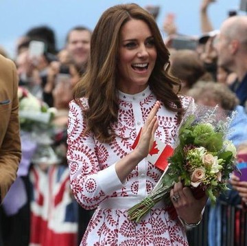Inspirasi Gaya Kasual Kate Middleton, Tetap Elegan dengan Outfit Sederhana
