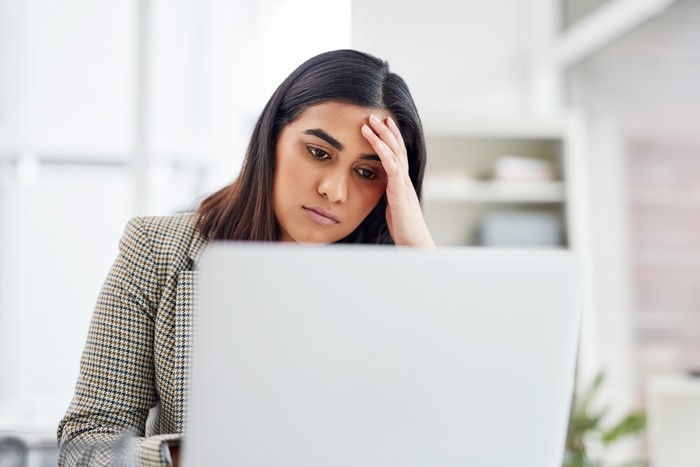 Ilustrasi pekerja perempuan