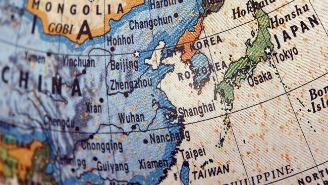 Lebih banyak warga Jepang yang menganggap China sebagai ancaman keamanan nasional dibanding Korea Utara yang rajin uji coba rudal.