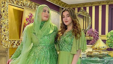 img-title Tasya Sempat Unggah Foto bareng Tasyi tapi Dihapus, Kenapa Nih?