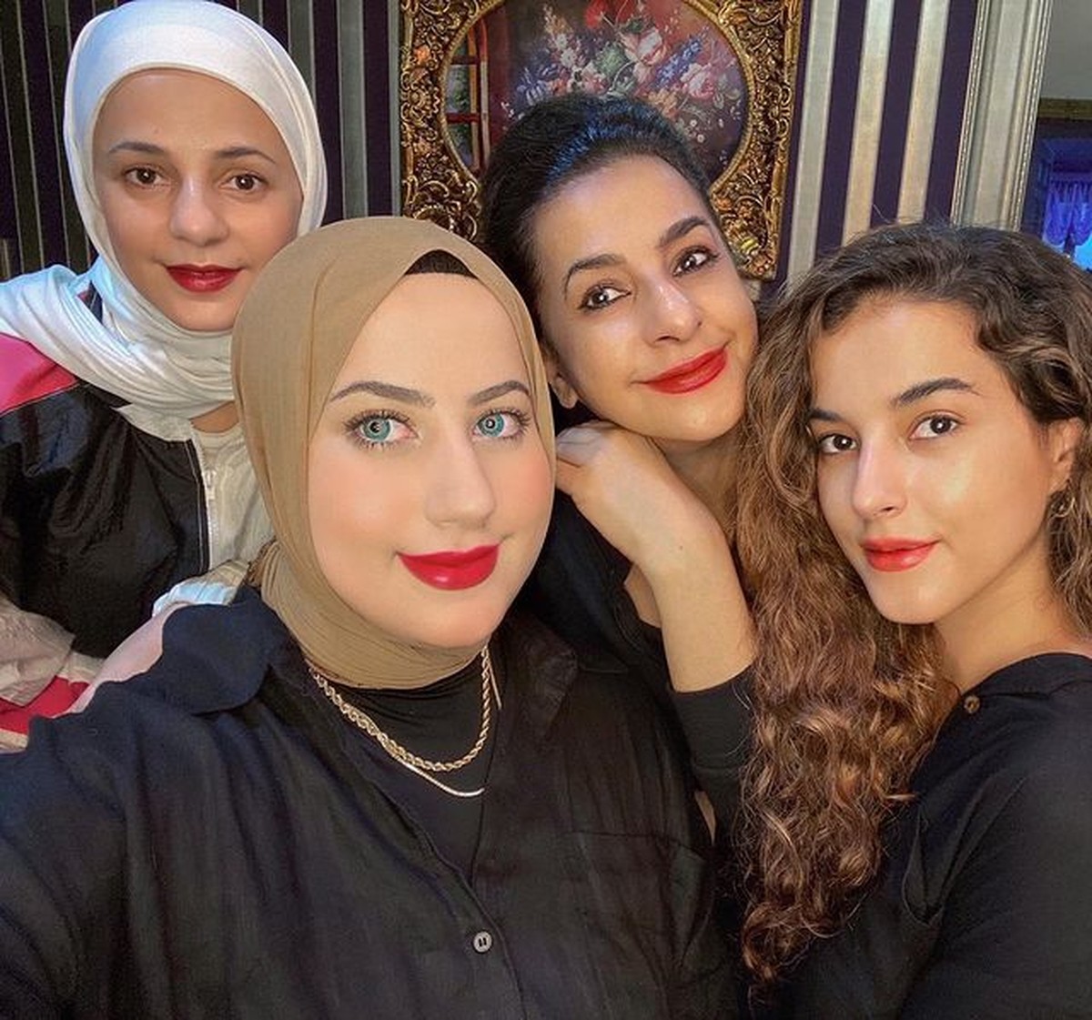 Keluarga Tasya Farasya dan Tasyi Athasyia