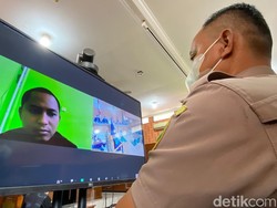 Terbongkarnya Rayuan Doni Salmanan dan Saweran bagi Pesohor