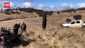 VIDEO: Puing Pesawat SpaceX Jatuh ke Bumi Tercecer di Australia