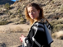 Ngirit, Amber Heard Muncul Lagi di Aquaman 2