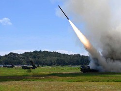 Maskapai Batal Terbang ke Taiwan, Ogah Berurusan dengan Militer China