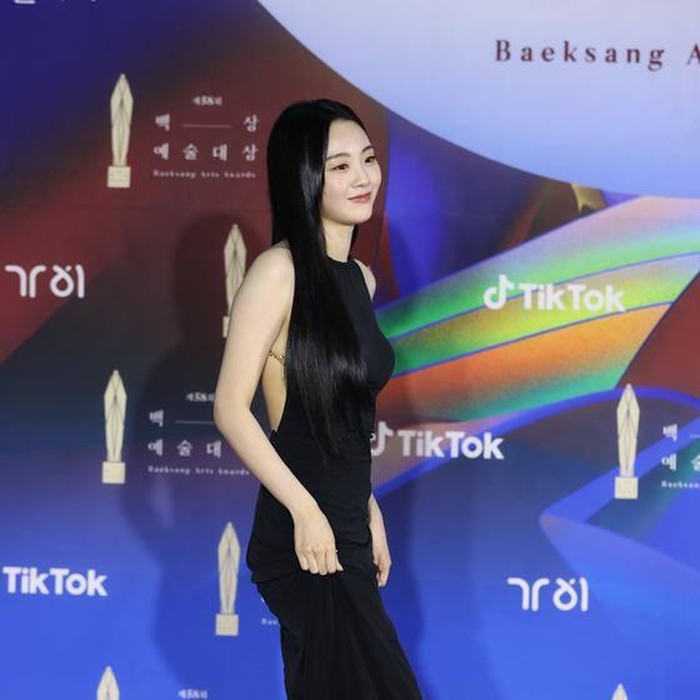 Cho Yi Hyun