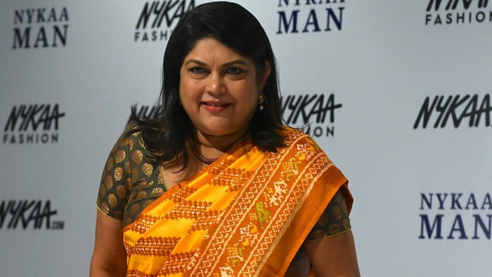Sosok Falguni Nayar, dari Bankir hingga Berhasil Dirikan Perusahaan Kecantikan & Masuk Daftar Perempuan Terkaya di India! Sosok Falguni Nayar, dari Bankir hingga Berhasil Dirikan Perusahaan Kecantikan & Masuk Daftar Perempuan Terkaya di India!