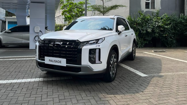 Hyundai Smartsense merupakan fitur keselamatan yang umum pada mobil-mobil Hyundai.