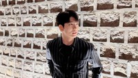 <p>Kang Tae Oh sendiri bukan merupakan nama baru di dunia hiburan. Ia merupakan member grup aktor sekaligus boyband 5urprise yang beranggotakan Seo Kang Joon, Lee Tae Hwan, Gong Myung, dan Yoo Il. (Foto: Instagram @manofcreation_official)</p>