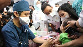 DKI Gelar BIAN, Anies Ajak Orang Tua Lengkapi Status Imunisasi Anak