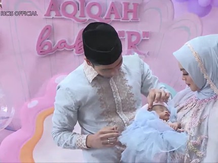 7 Potret Akikah Anak Ria Ricis & Teuku Ryan, Umumkan Nama hingga Wajah Sang Putri