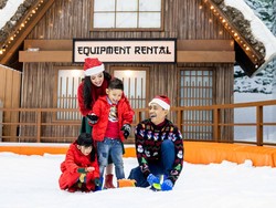 Nikmati Sensasi Bermain Salju ala Jepang di Trans Snow World Surabaya, Ada Diskon!