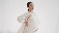 7 Potret Kehamilan Pertama Winona Willy, Semakin Memukau Jelang Persalinan Bun