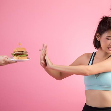 img-title 5 Efek yang Terjadi pada Tubuh Ketika Kamu Stop Makan Makanan Olahan, Termasuk Bikin Kulit Jadi Glowing!