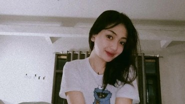 img-title Dihujat Usai Diisukan Jadi Selingkuhan Sule, Riesca Rose Akhirnya Buka Suara