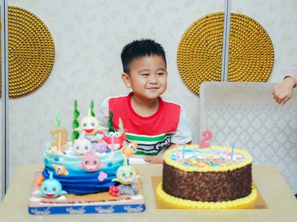 7 Potret Ultah Anak Kedua Kahiyang Ayu, Sederhana Dirayakan Bareng Keluarga