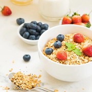 Ada Aturannya, Ini 4 Cara Makan Oatmeal untuk Penderita Diabetes Menurut Ahli Diet