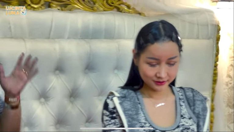 Lucinta Luna akhirnya menunjukkan wajah usai operasi plastik.