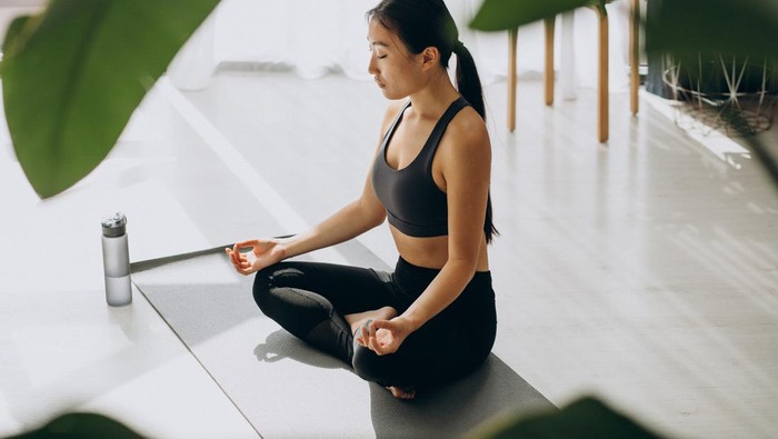 Kapan Waktu Terbaik untuk Melakukan Meditasi dan Berapa Lama Durasi yang Dianjurkan? Ini Jawaban Ahli Kapan Waktu Terbaik untuk Melakukan Meditasi dan Berapa Lama Durasi yang Dianjurkan? Ini Jawaban Ahli