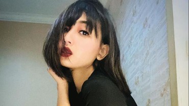 img-title Sebelum Dituduh Pelakor, Riesca Rose Pernah Sedekat Ini dengan Nathalie Holscher