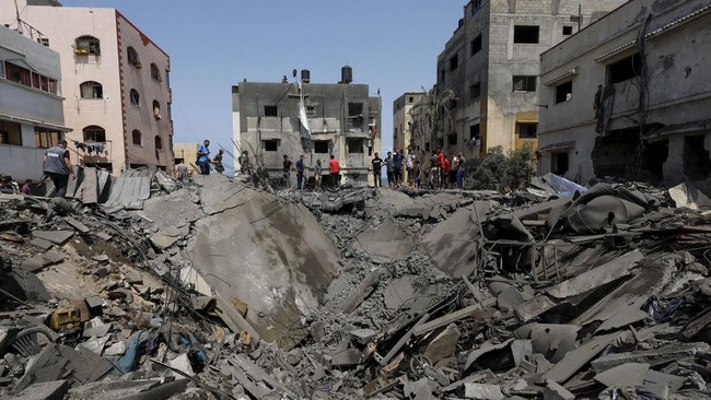 Tentara Israel dan Perdana Menteri Yair Lapid mengidentifikasi dua warga yang tewas di Tepi Barat sebagai militan Palestina.