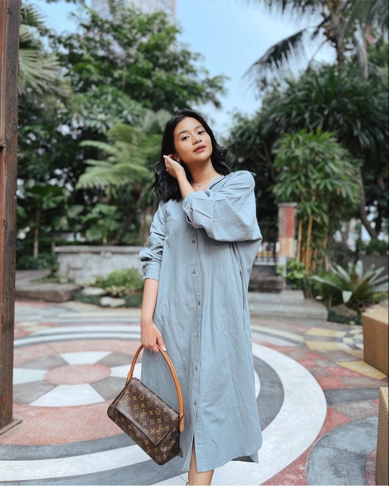 Siti Adira Kania Siti Adira Kania