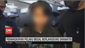 VIDEO: Aksi Polisi Tangkap Pelaku Begal Berlangsung Dramatis