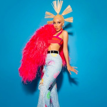 Lirik Lagu Agora Hills - Doja Cat