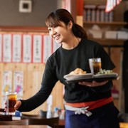 Memiliki Konsep Unik, Restoran di Jepang Ini Mempekerjakan Pengidap Demensia