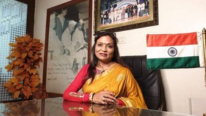Kisah Perempuan dari Kasta Terendah di India: Korban Pernikahan Dini hingga Jadi Pengusaha Sukses Berharta Triliunan!