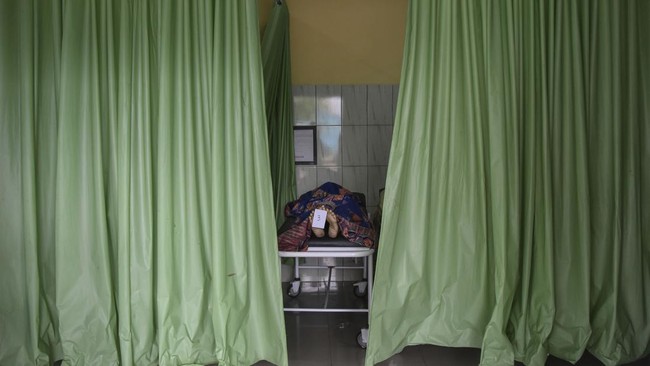 FOTO: Kecelakaan Maut di Ciamis, Delapan Orang Tewas
