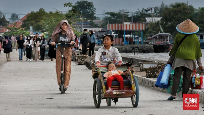 Pelabuhan Karangantu memulai cerita kedatangan bangsa Belanda pada akhir Juni 1596. Saat itu 297 awak mendarat setelah 14 bulan terombang-ambing di lautan.
