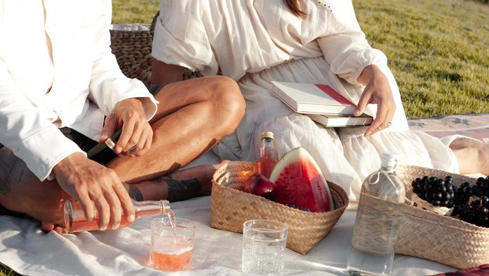 Rencana Piknik di Akhir Pekan, 5 Aktivitas Seru yang Antiboring Ini Wajib Kamu Lakuin!