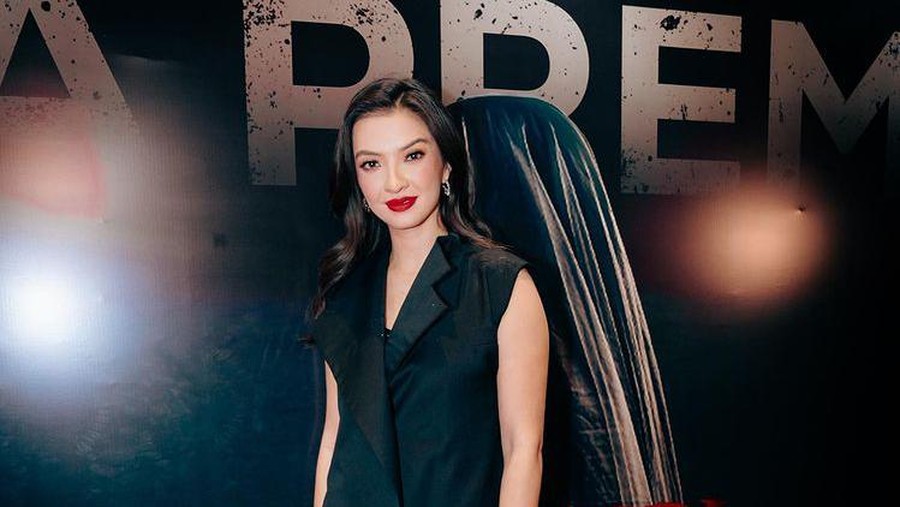 Raline Shah menonton Pengabdi Setan 2: Communion Raline Shah menonton Pengabdi Setan 2: Communion