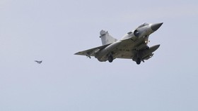Fakta Mirage, Jet Tempur Bekas yang Dibela Prabowo saat Debat Capres