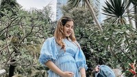 <p>Tasya umumkan kehamilan melalui akun Instagram pribadinya. "Ayang part 2 coming soon bismillah mohon doanya mentemen #21weekspregant," tulis Tasya. (Foto: Instagram @tasyafarasya)</p>